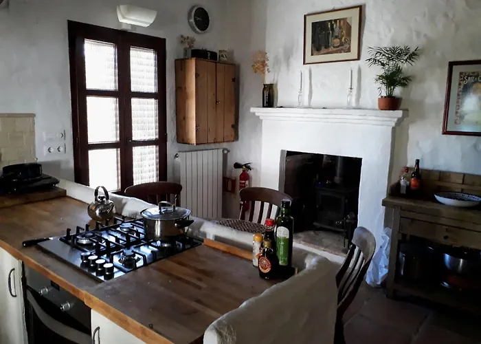 빌라 Beautiful Cortijo With Pool Near *