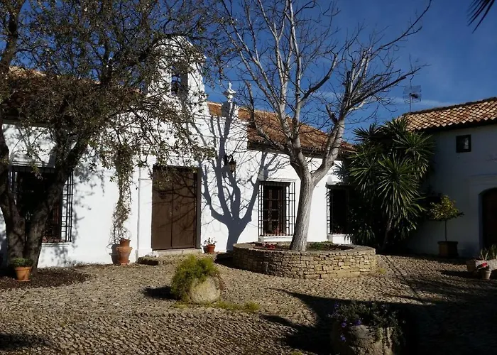 Beautiful Cortijo With Pool Near